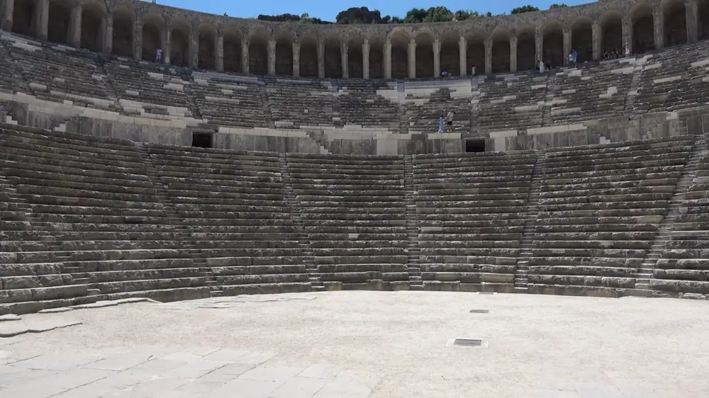 how to get to Termessos Theater