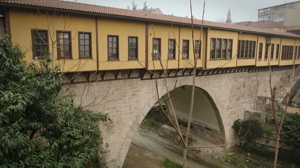 Best time to visit Irgandi Bridge